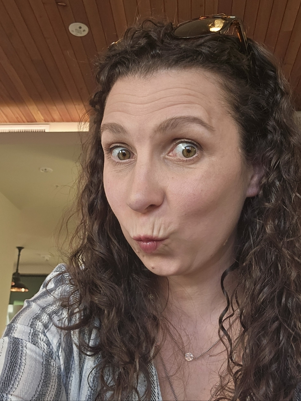 Meet your Posher, Jennifer